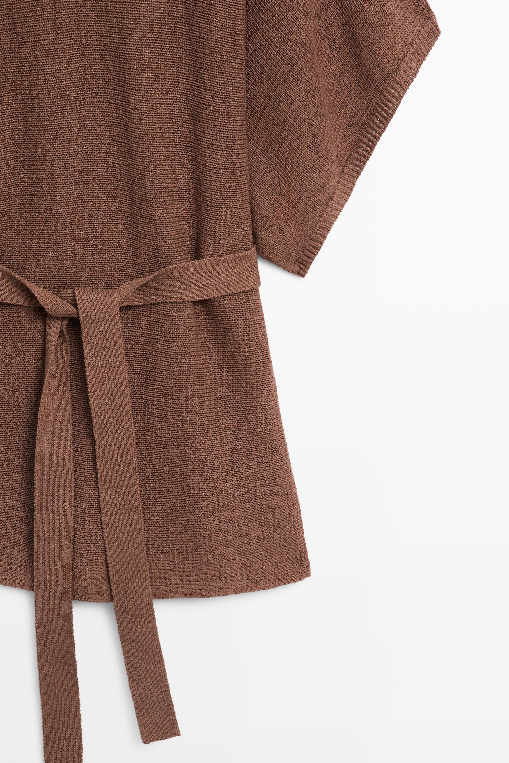 Cotton blend knit sweater with belt